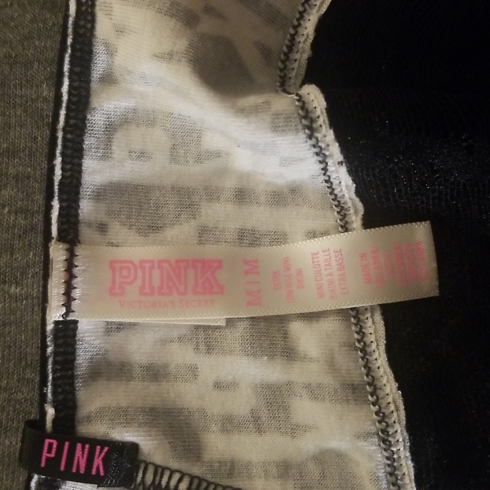 Pink Panties - Picture 3 of 5